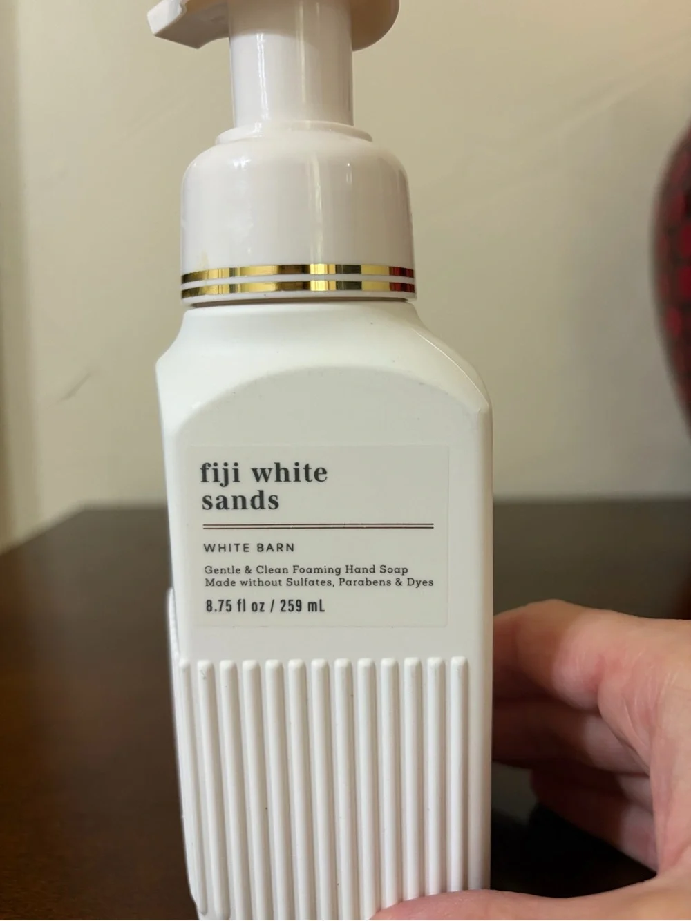 Bath & Body Works Fiji White Sands Foamin Hand Soap & 3 Wick Candle Set